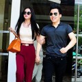 Làng sao - Vợ của Phan Thanh Bình khoác tay Vũ Khắc Tiệp