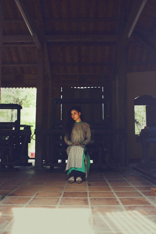 Đồng Lan khóc khi nghĩ về Mẹ - 3