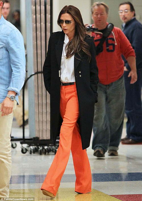 Bí quyết quot;mẹ 4 con sành điệuquot; của Vic Becks - 12