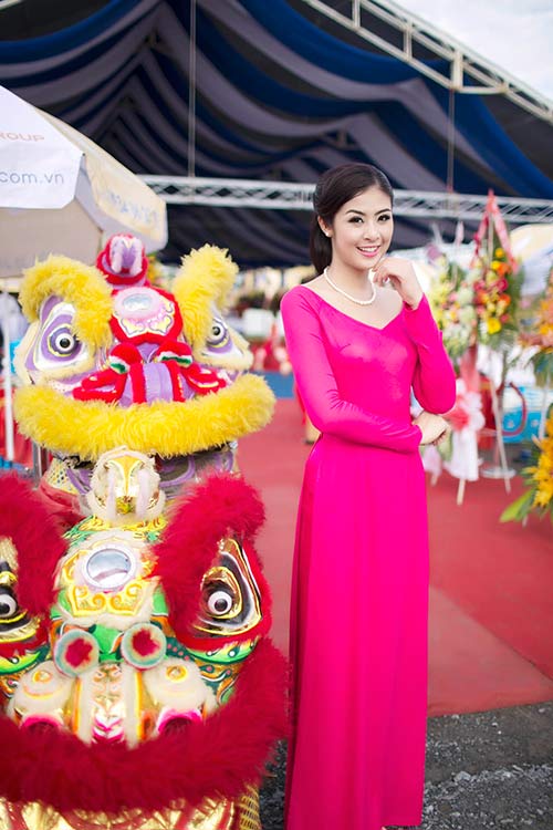 HH Ngọc Hân kiêu sa với sắc hồng - 4