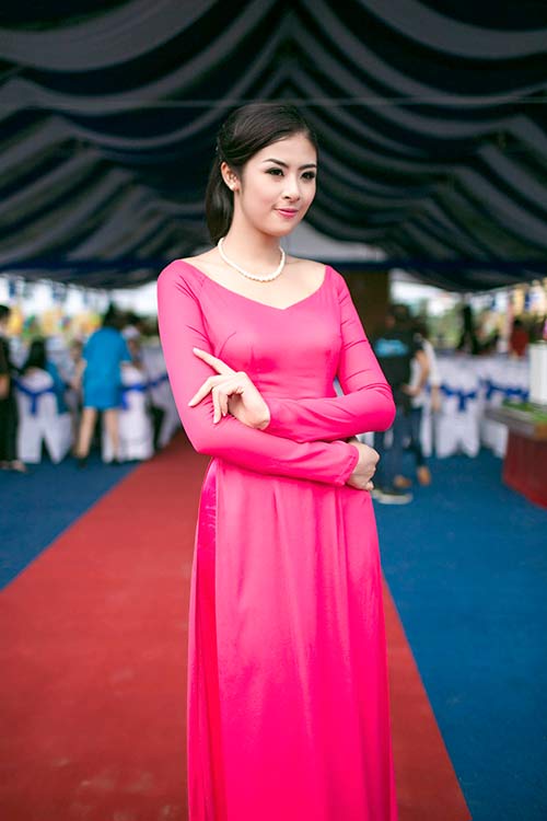 HH Ngọc Hân kiêu sa với sắc hồng - 5