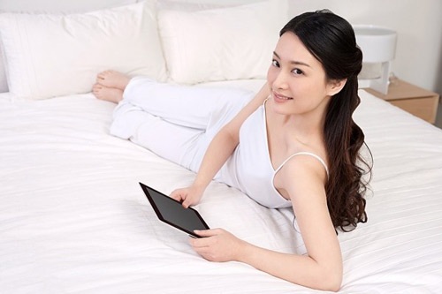 Được sếp ve vãn, vợ lên mặt với chồng - 1