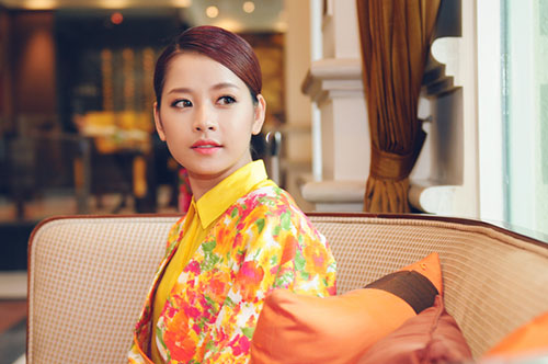 Chi Pu dần rũ bỏ hình tượng quot;kẹo ngọtquot; - 4