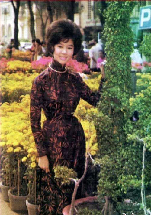 Mê mẩn #039;lưng ong#039; của phụ nữ Việt xưa - 15