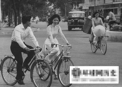 Mê mẩn #039;lưng ong#039; của phụ nữ Việt xưa - 17