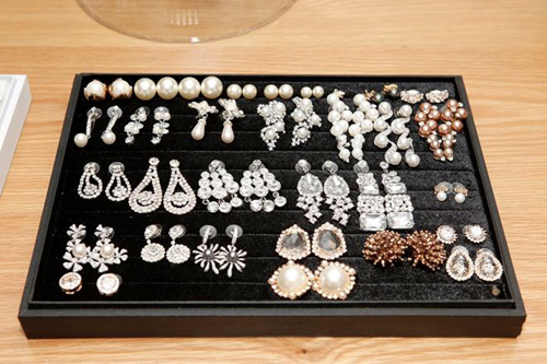 Showroom bạc tỷ của NTK trẻ - 13