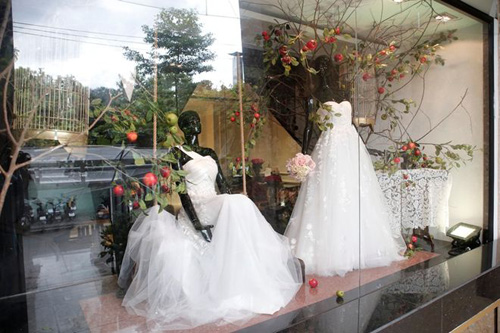 Showroom bạc tỷ của NTK trẻ - 2