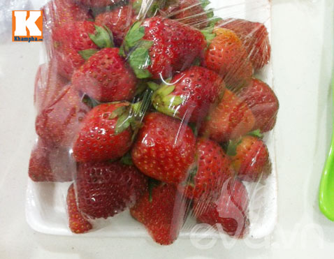 2/9 làm Pudding dâu tặng quot;tình yêu béquot; - 6