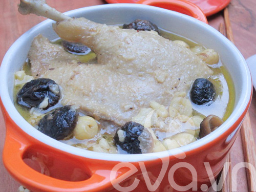 Vịt hầm hạt sen: Ăn thử là mê! - 11