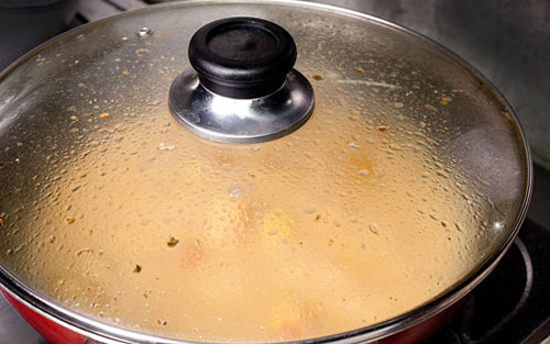 Súp chuối cà chua, bé xúc không ngừng - 6