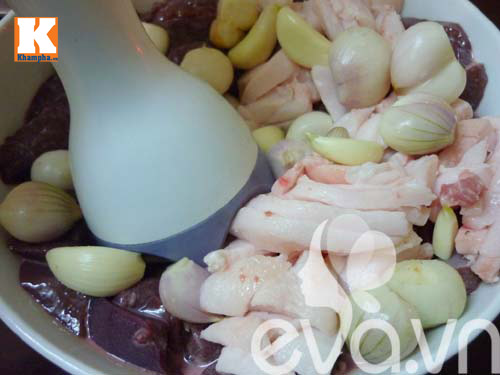Pate đưa cơm, con xúc vèo vèo - 4