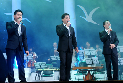 Thăm tổ ấm của tam ca nam hàng đầu VN - 2