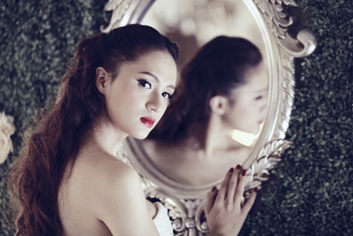 Hương Giang Idol thắm thiết bên #039;#039;bạn trai#039;#039; Rumani - 2