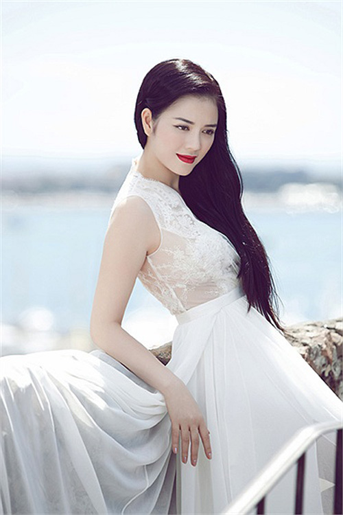 Lý Nhã Kỳ - Hồng Nhung đụng quot;dao kéoquot;? - 14