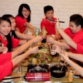 Làng sao - Đội Hồ Hoài Anh vui vẻ sau đêm diễn