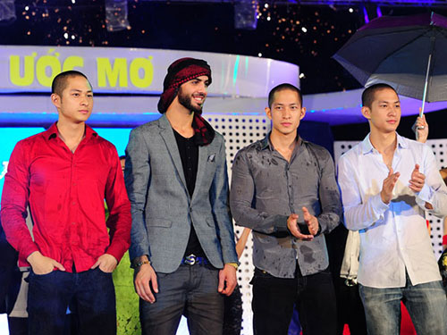 MC Thùy Minh nhầm lẫn quot;chết ngườiquot; - 9