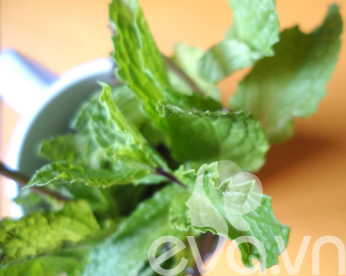 Nhật ký Hana: Sạch mụn với lá bạc hà, cám gạo - 3