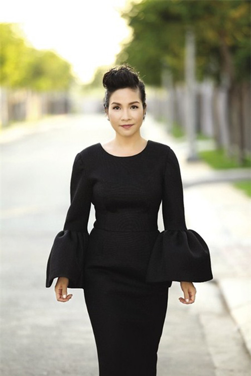 Thời trang thất thường của giám khảo The Voice 2013 - 1