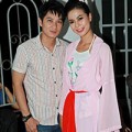 Làng sao - Thái Chí Hùng rạng rỡ bên ''chị Hằng'' Mỹ Hạnh