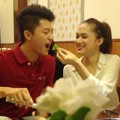 Làng sao - Hương Giang Idol hẹn hò cùng "trai lạ"