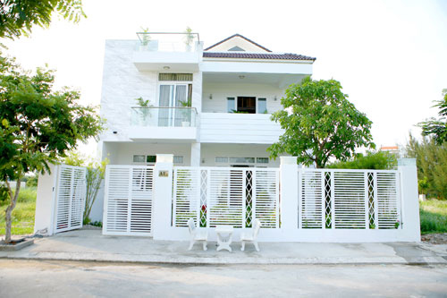 Ngó nghiêng nhà các MC nam nổi tiếng - 9