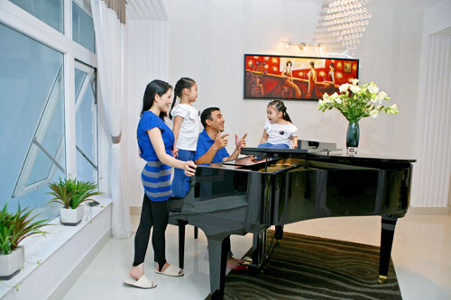 Ngó nghiêng nhà các MC nam nổi tiếng - 13