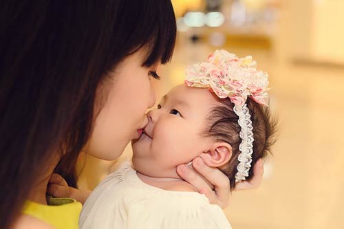 Nhóc tì nhà Lý Hải xúng xính đi Trung thu - 7