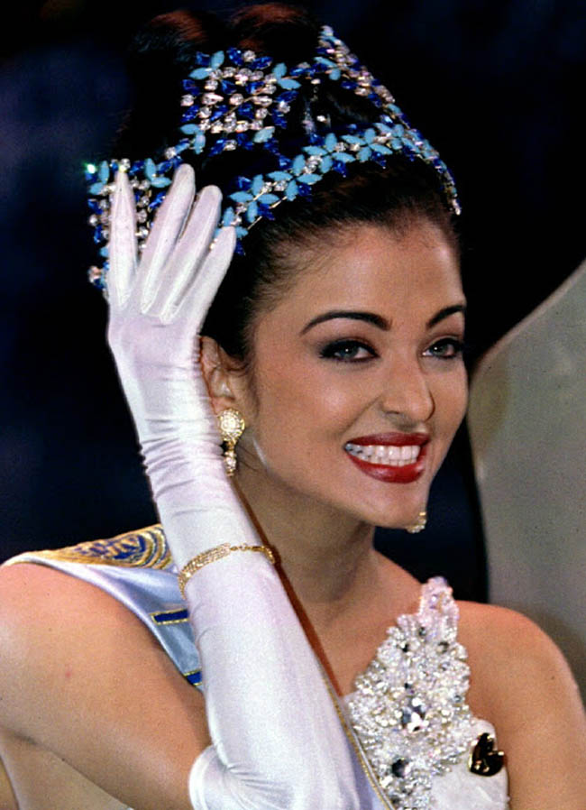 Hoa hậu thế giới đẹp nhất mọi thời đại Aishwwaryarai, cô giành vương miện năm 1994. Đến nay, Aishwwaryarai vẫn là niềm tự hào của Ấn Độ.
