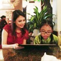 Làng sao - Phương Mỹ Chi đi ăn khuya cùng Thanh Thảo