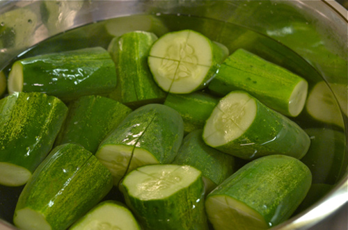 13 công dụng tuyệt hay của dưa chuột - 10