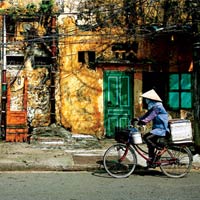 Vòng quanh thế giới ngắm nhà sặc sỡ - 16