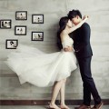 Nhà đẹp - Ảnh cưới treo đầu giường: Sai lầm!!!
