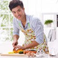 Eva tám - Chồng mặc tạp dề, vợ hạnh phúc!