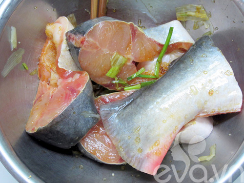 Canh chua cá đậu bắp kiểu miền Nam - 2