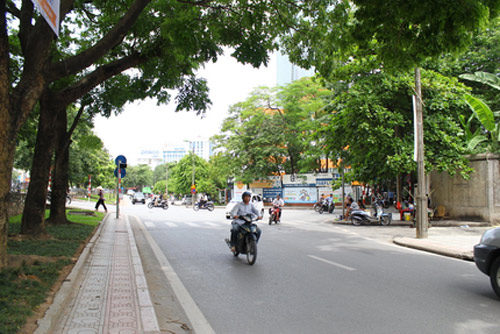 Bí ẩn ngôi nhà ma bị bỏ hoang ở #039;khu đất kim cương#039; - 4