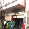 Tin tức - Cháy tiệm giày, 3 người chết: Oan nghiệt vì cửa cuốn