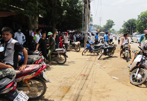 Nhân chứng tham gia cứu hộ kể về vụ trực thăng rơi - 3