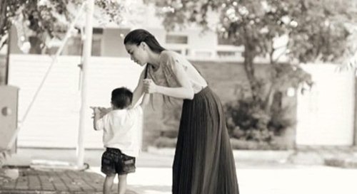 Những Sao Việt cố giấu con rồi lại khoe - 3