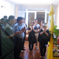 Dòng người xếp hàng dài viếng Thiếu tá Đặng Thành Chung