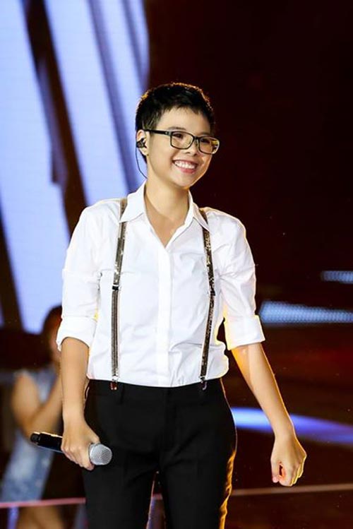 Phong cách tomboy cực chất của Vũ Cát Tường - 4