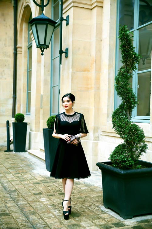 Lý Nhã Kỳ đẹp dịu dàng tại show Alexis Mabille - 3