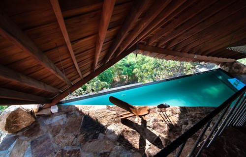 Khách sạn với hồ bơi lưng trời ấn tượng ở Nha Trang - 7