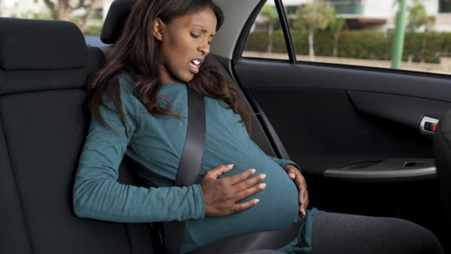 Đẻ rơi khi chưa đến bệnh viện

55% mẹ bầu sợ điều này.

Mặc dù có khá nhiều tin tức đưa tin rằng có những trường hợp phụ nữ mang thai đẻ rơi ngay trên taxi hoặc trong phòng tắm, nhưng trên thực tế, trường hợp này rất hiếm. Do vậy, phụ nữ mang thai không cần thiết phải lo lắng.
