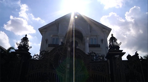 Nhà tỷ đồng long lanh của sao Việt ở Quận 2, TP.HCM - 8