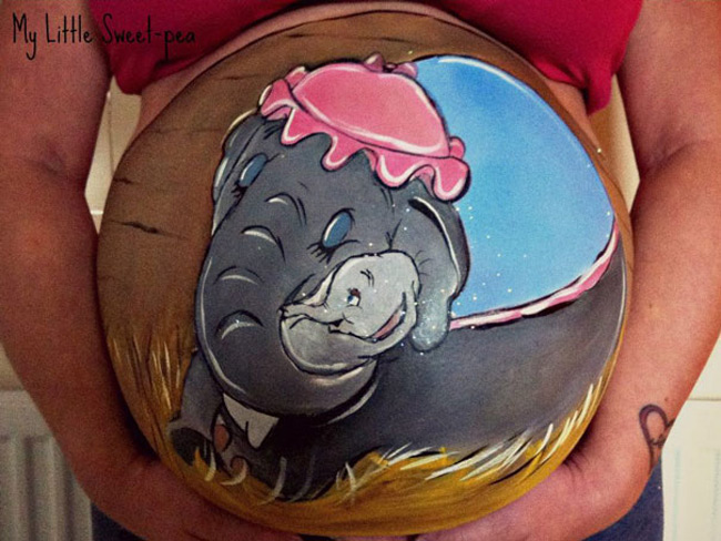 Chú voi Dumbo đáng yêu trong phim hoạt hình cùng tên của Disney.
