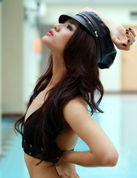 Duyên Anh idol nâng ngực hết 75 triệu đồng - 2