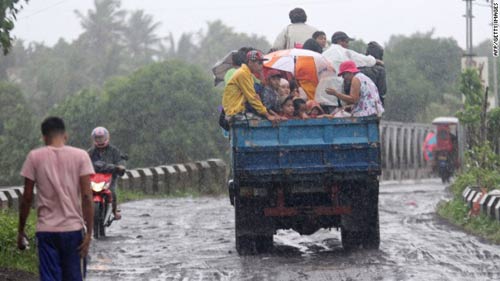 Chùm ảnh: Bão Rammasun tàn phá Philippines - 8