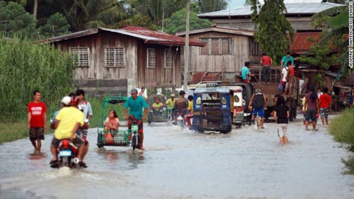 Chùm ảnh: Bão Rammasun tàn phá Philippines - 10