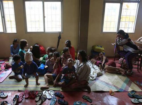 Chùm ảnh: Bão Rammasun tàn phá Philippines - 14