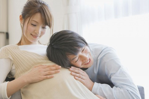 Thai nhi chịu ảnh hưởng gì từ mẹ? - 1